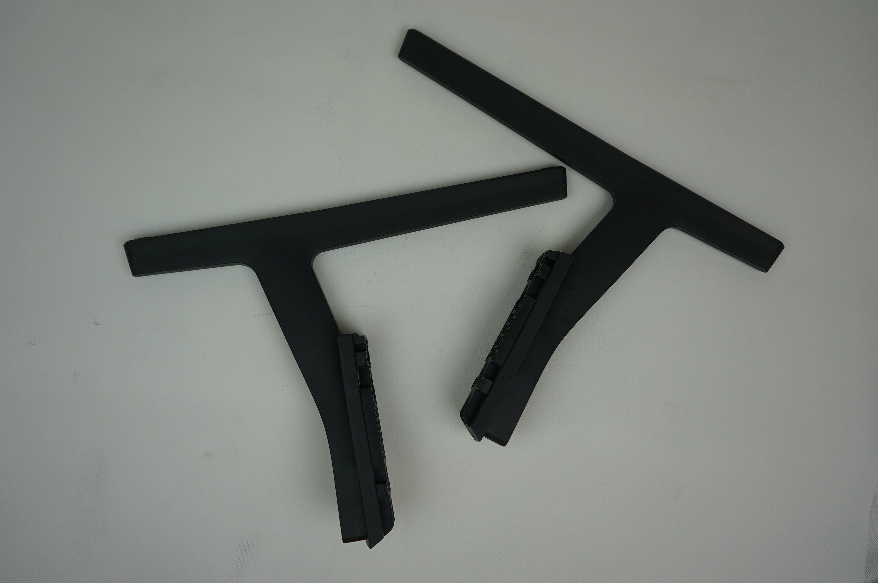 Samsung BN9658943B OEM Replacement Assembly TV Stand Feet
