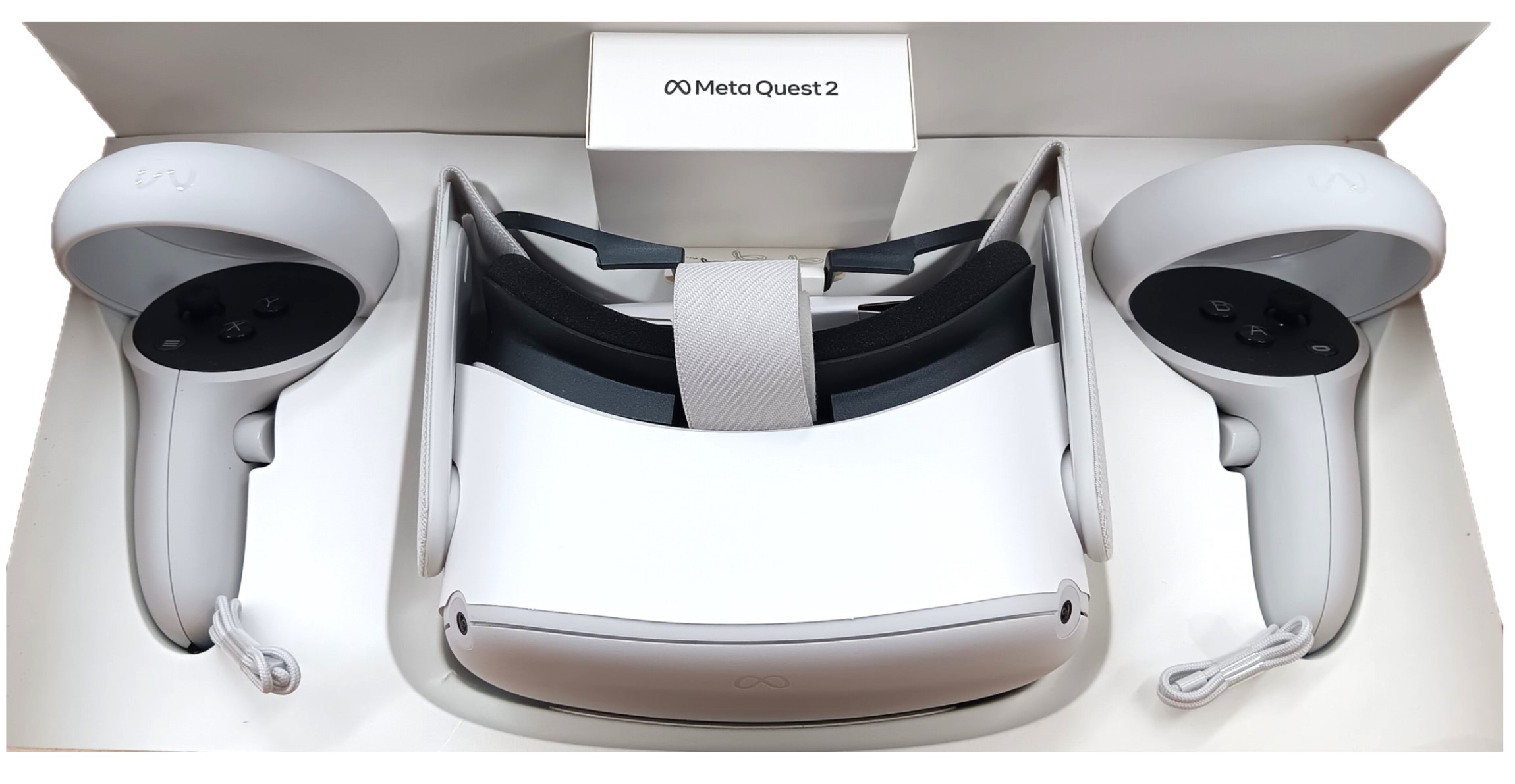 Oculus 301-00351-02 Quest 2 Advanced All-In-One VR Headset