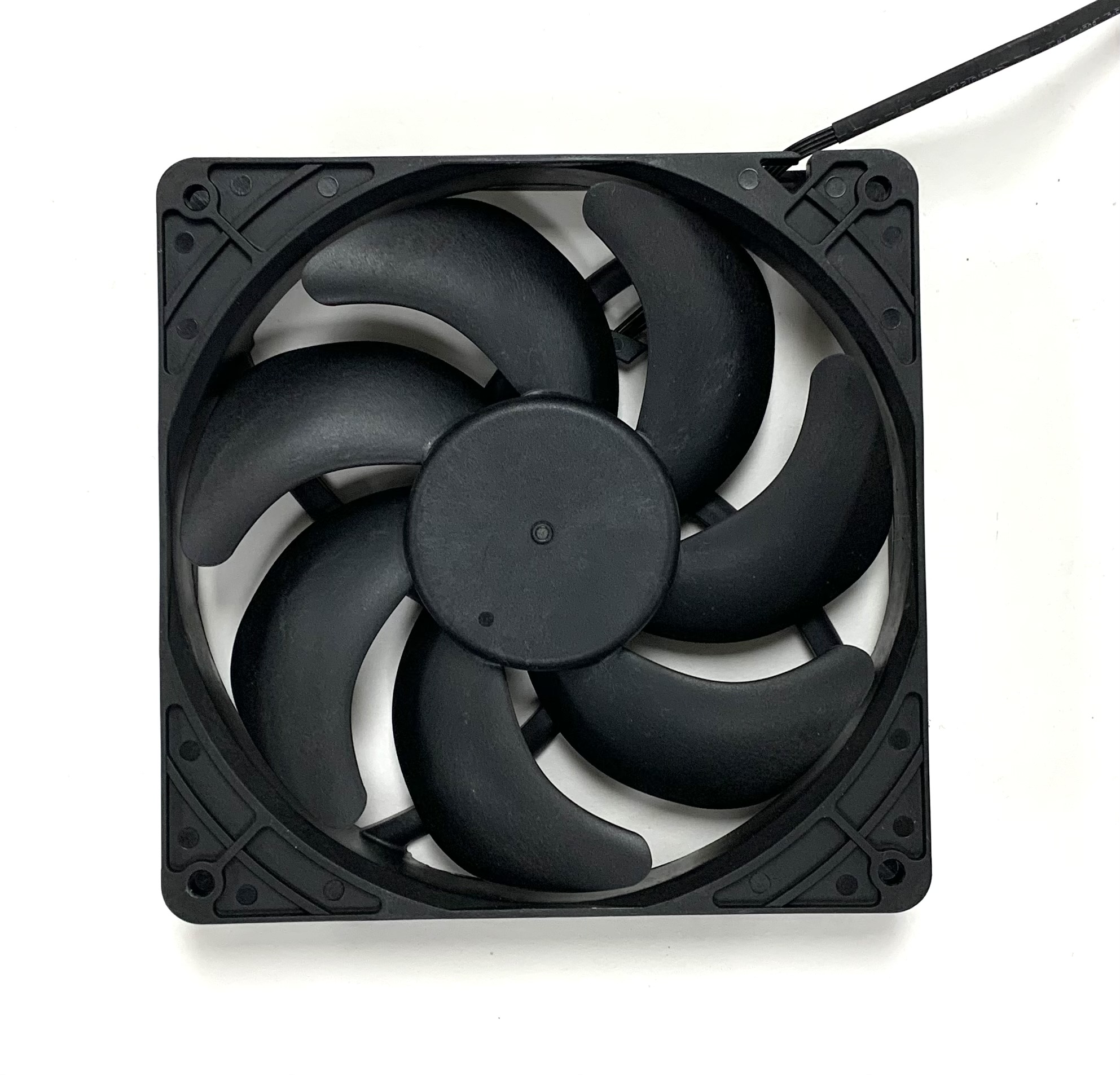 Dell 7097M 12V 140x25mm DC System Cooling Fan Without LED Lighting