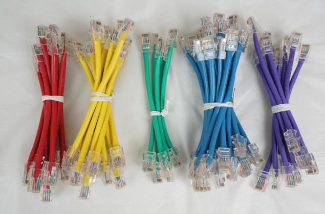 Belkin 6in Cat5e Rj45 Malemale Multicolor Snagless Patch Cable Kit
