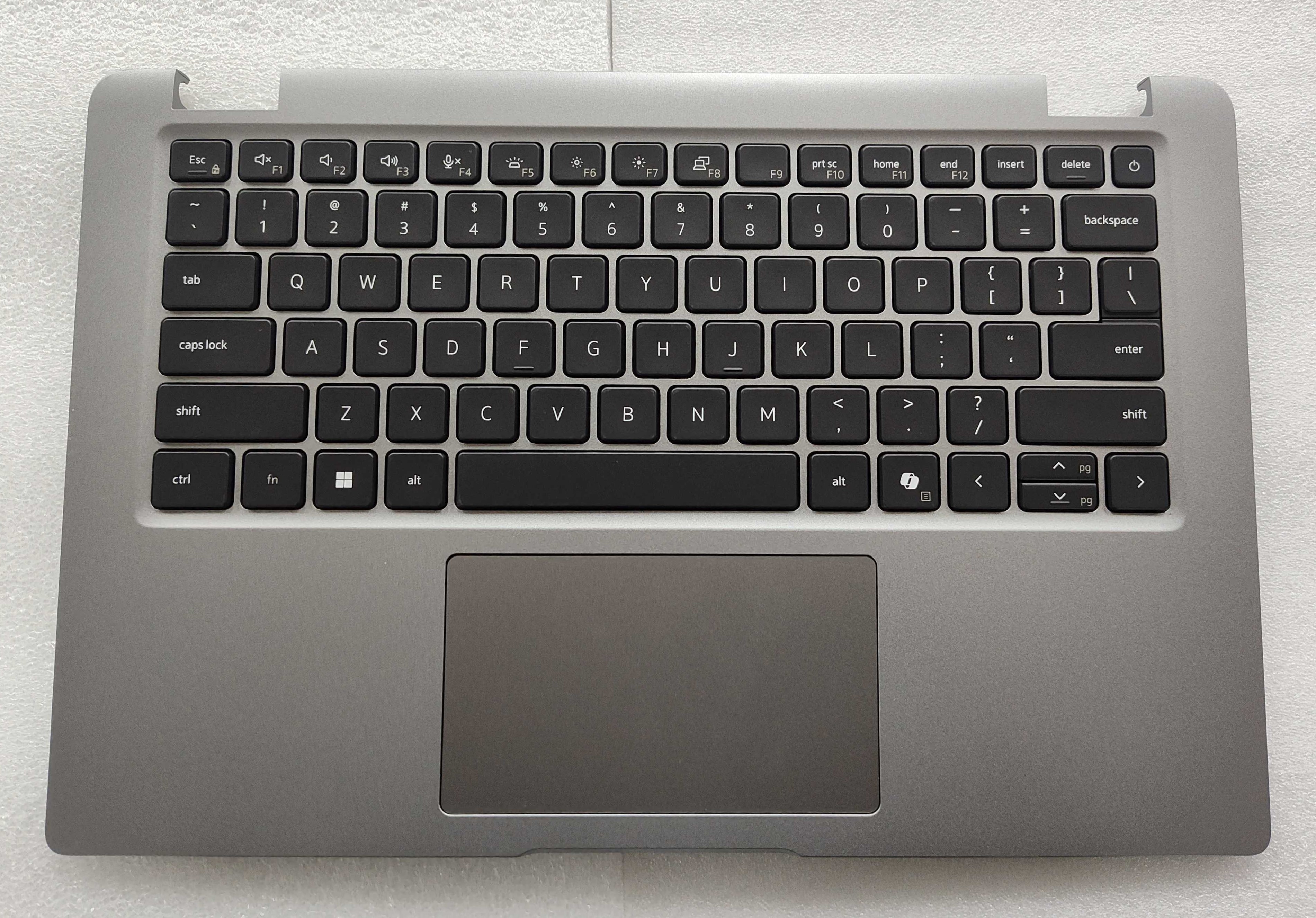 Dell 79-key US-English Standard QWERTY AI Hot-key Keyboard Touchpad
